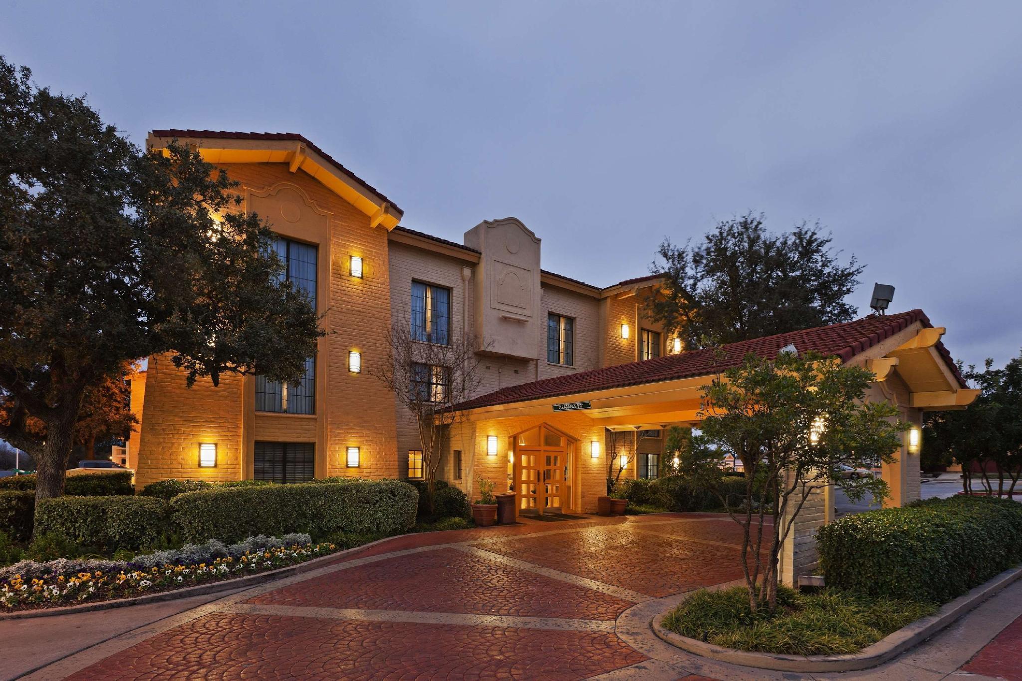 La Quinta Inn By Wyndham San Antonio I-35 N At Toepperwein Zewnętrze zdjęcie