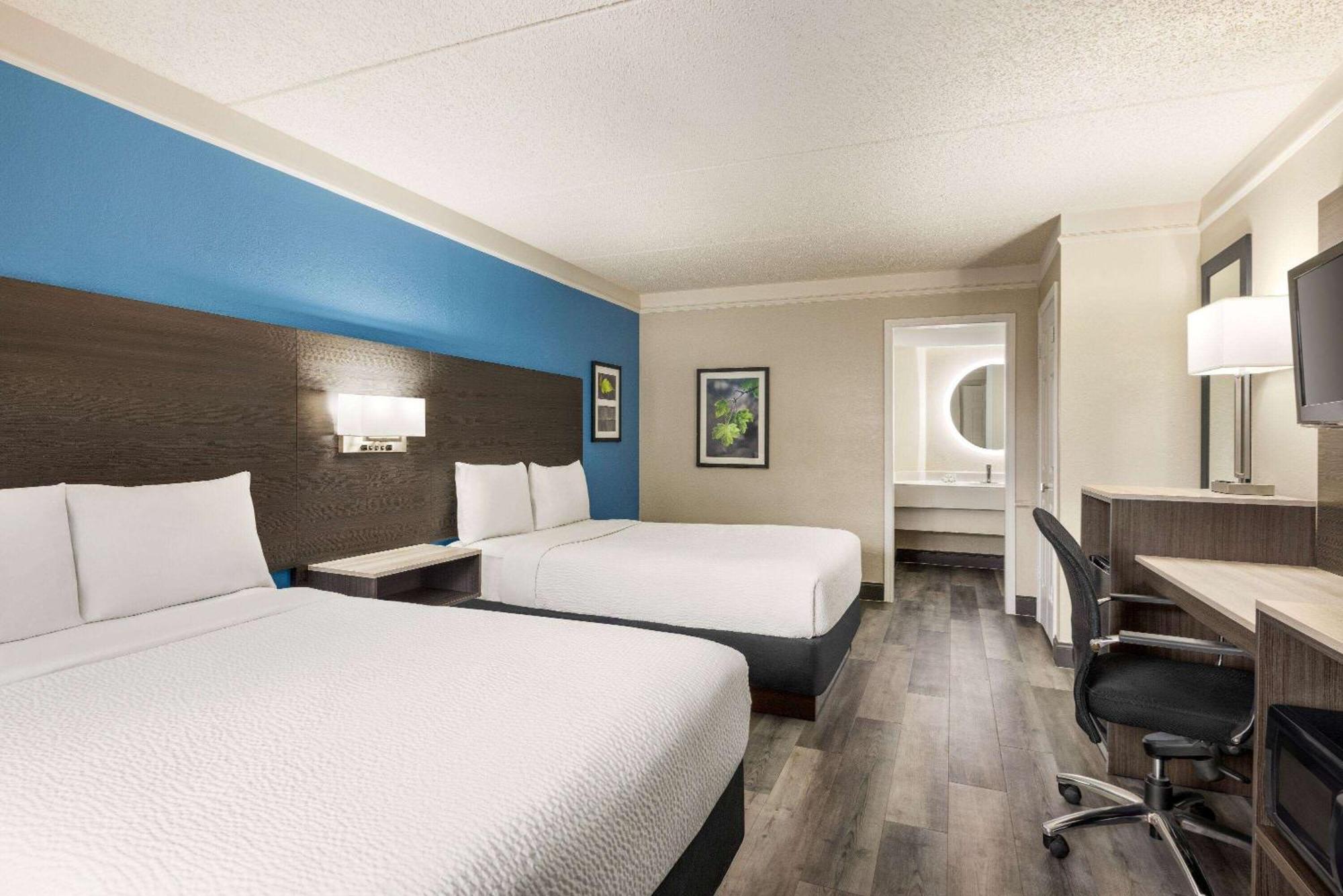 La Quinta Inn By Wyndham San Antonio I-35 N At Toepperwein Zewnętrze zdjęcie