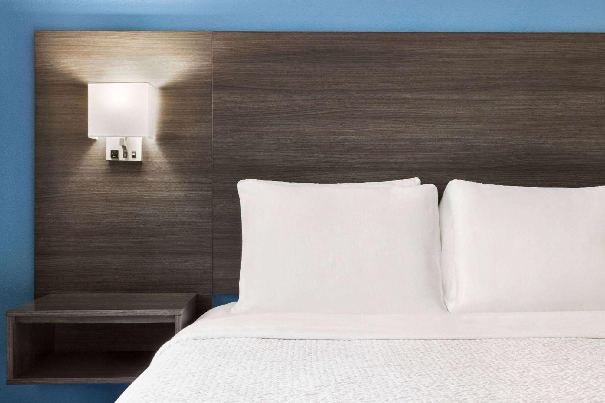 La Quinta Inn By Wyndham San Antonio I-35 N At Toepperwein Zewnętrze zdjęcie